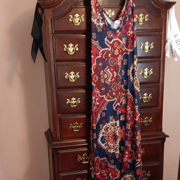 Elegant Blue and Red Patterned Romper - Picture 1 of 1